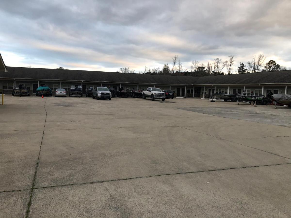 Weiss Lake Lodge Centre Екстериор снимка