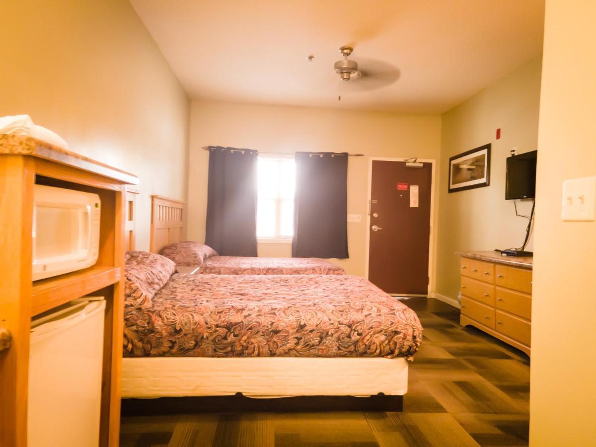 Weiss Lake Lodge Centre Екстериор снимка