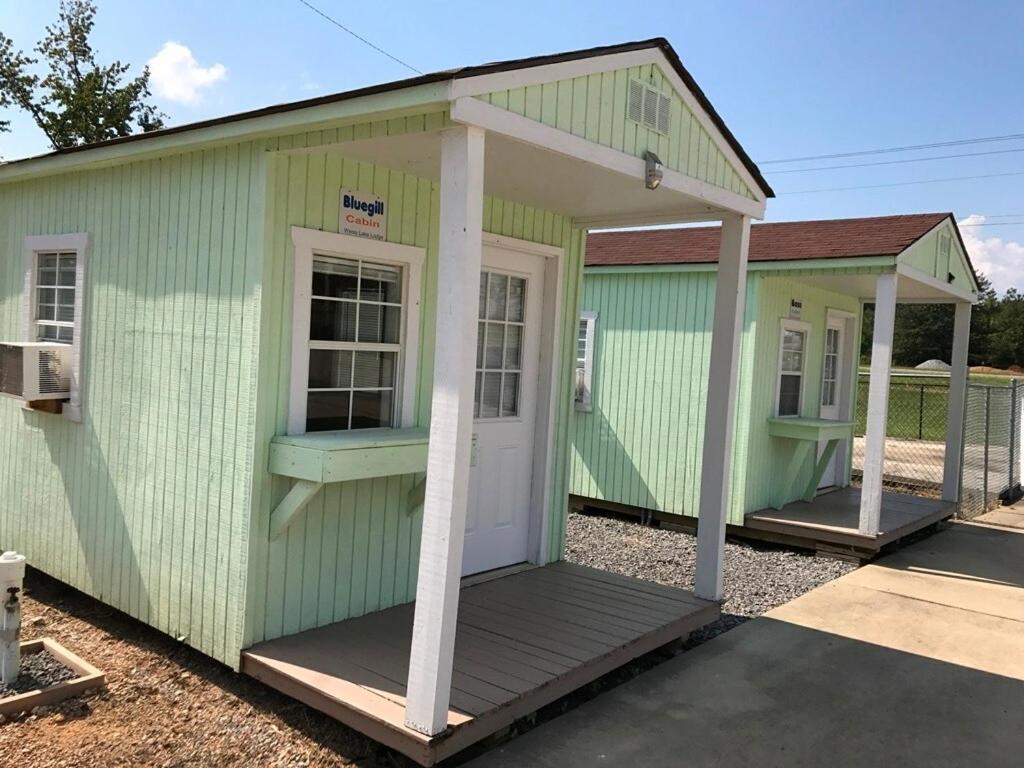 Weiss Lake Lodge Centre Екстериор снимка