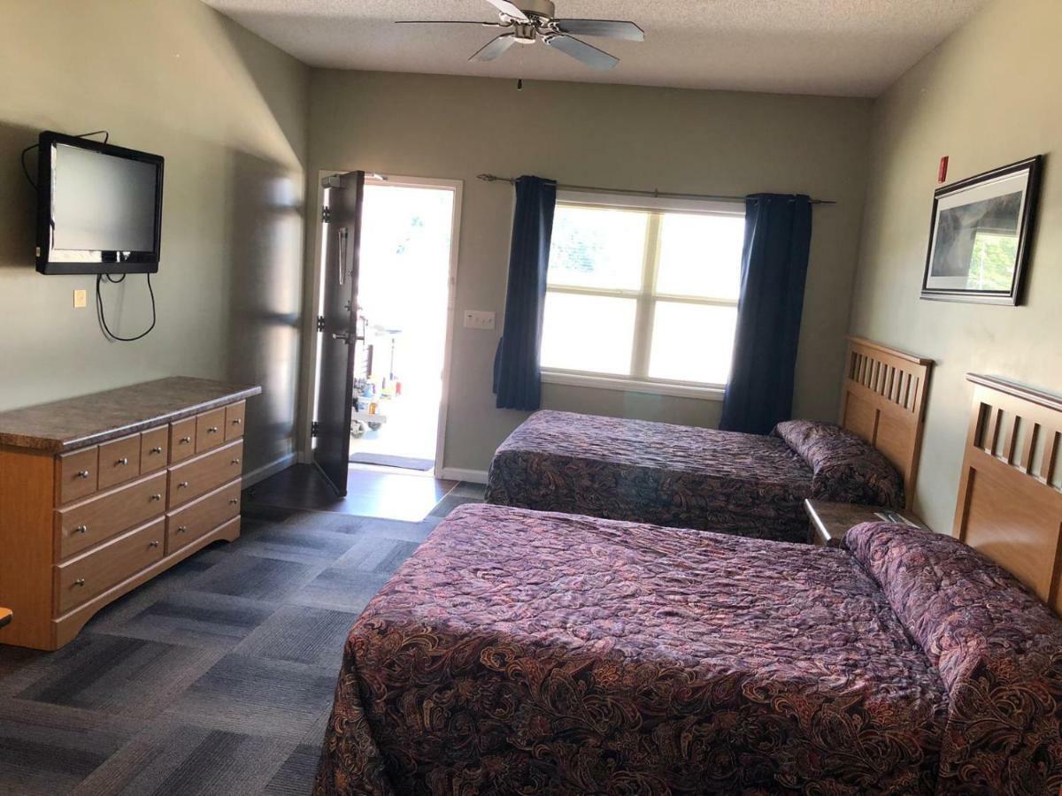 Weiss Lake Lodge Centre Екстериор снимка